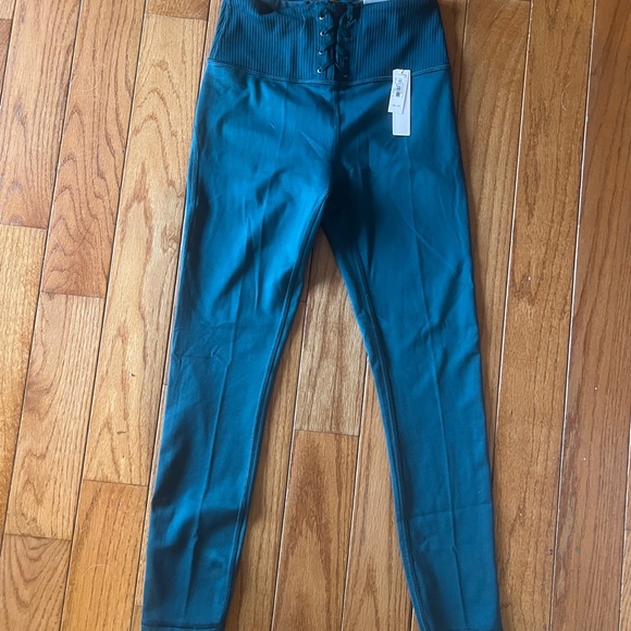 Victoria Secret Leggings - Picture 1 of 4